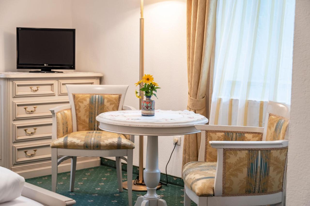 Hotel Weisse Lilie - B&B Rio di Pusteria Dış mekan fotoğraf