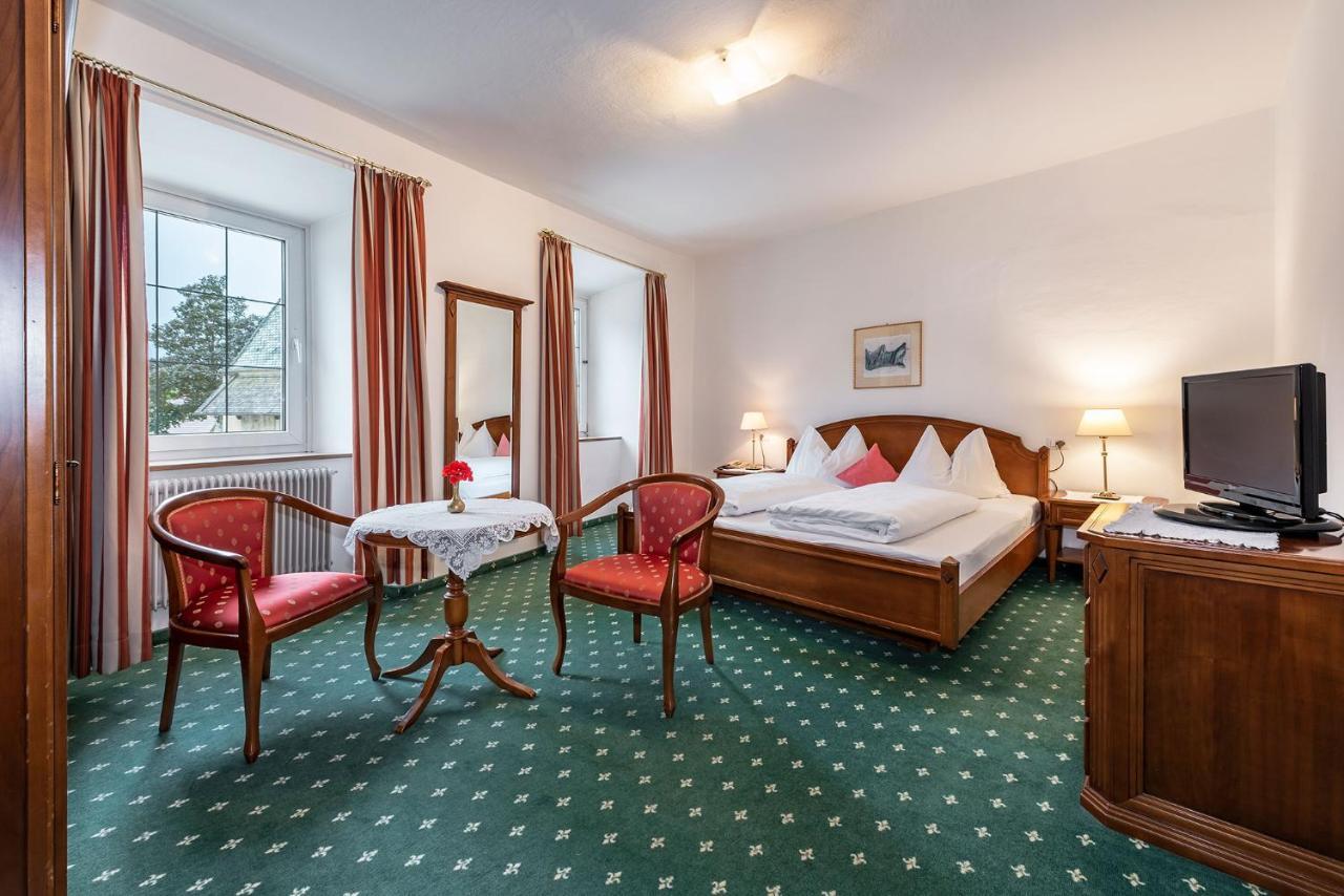 Hotel Weisse Lilie - B&B Rio di Pusteria Dış mekan fotoğraf