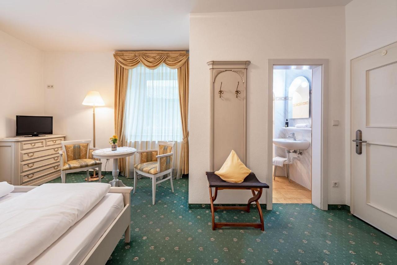 Hotel Weisse Lilie - B&B Rio di Pusteria Dış mekan fotoğraf