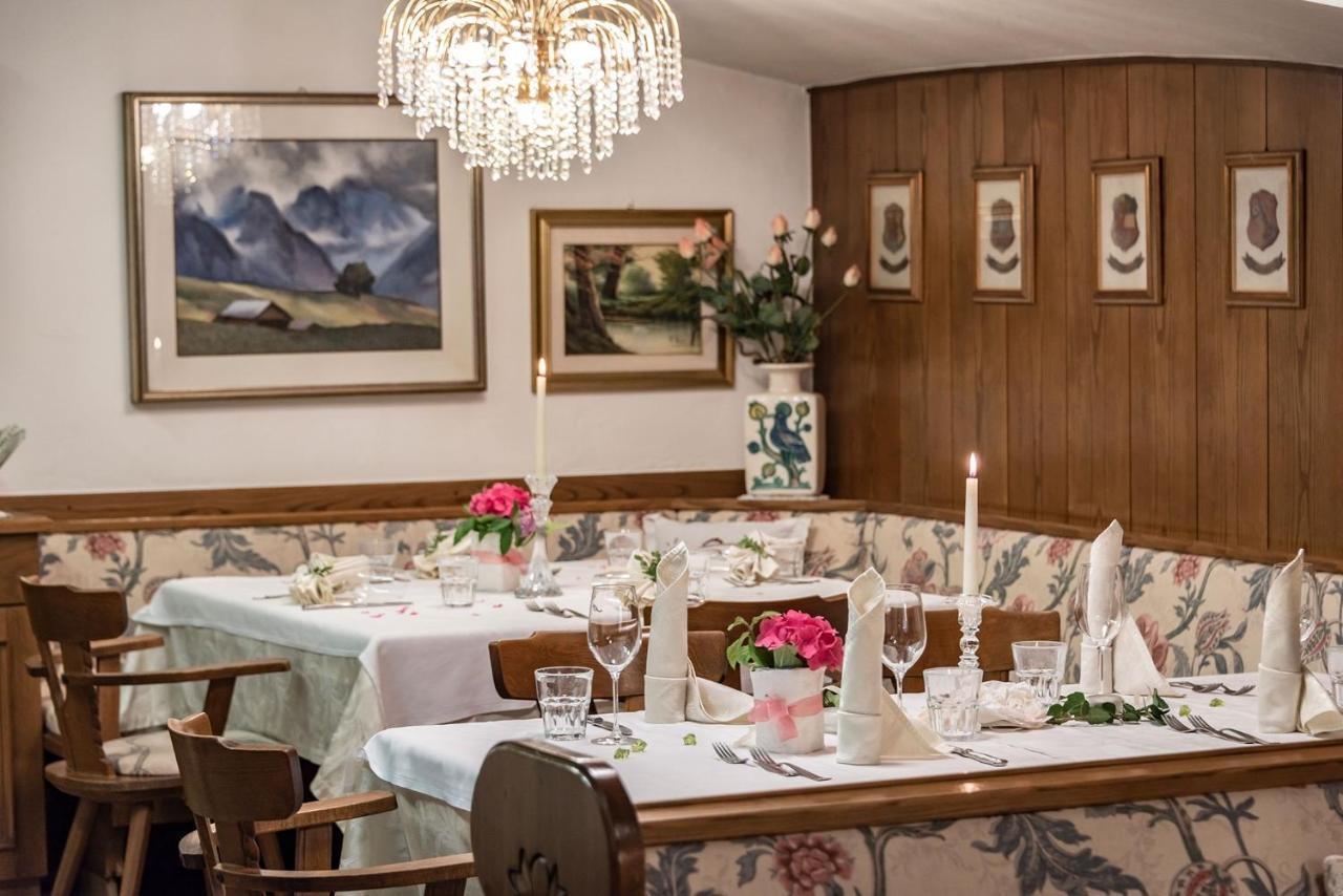 Hotel Weisse Lilie - B&B Rio di Pusteria Dış mekan fotoğraf