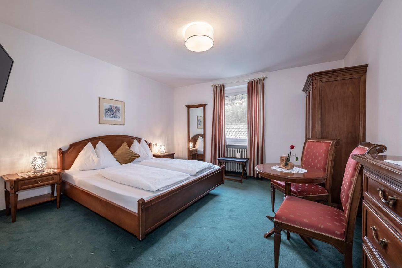 Hotel Weisse Lilie - B&B Rio di Pusteria Dış mekan fotoğraf